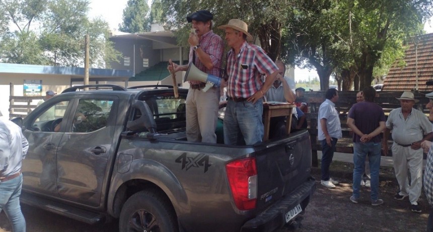 Gran convocatoria en el primer remate del a&ntilde;o de Mario Esnal