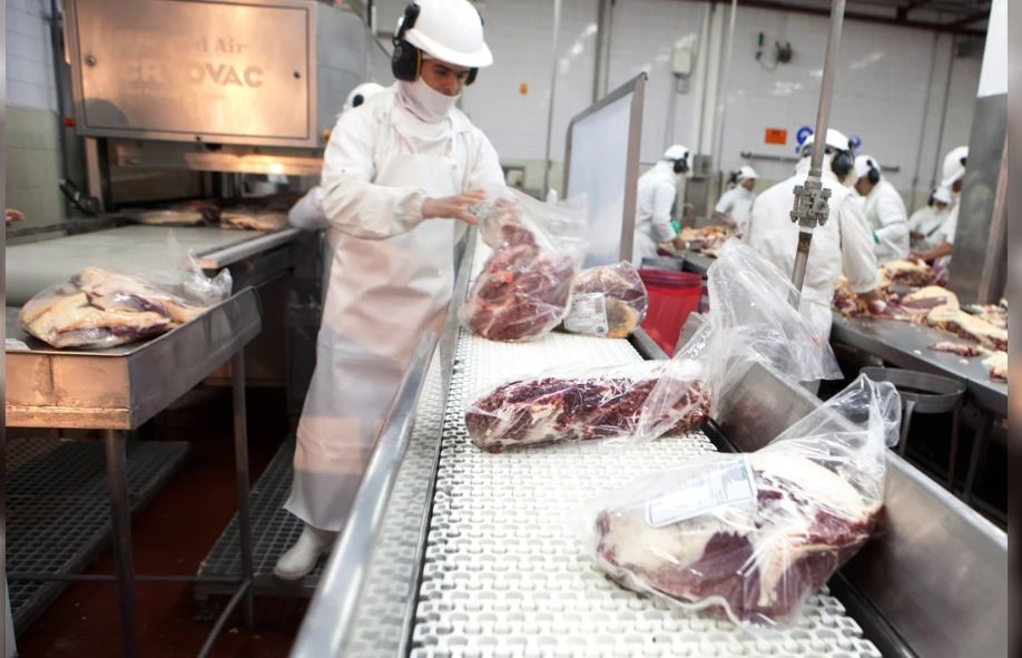 El Gobierno distribuyó el cupo para exportar carne vacuna asignado por Estados Unidos