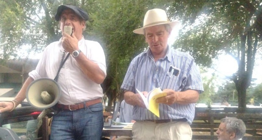 Se realiz&oacute; el primer remate 2025 de la firma Alzaga Unzu&eacute; y C&iacute;a junto a Mario Esnal en Olavarr&iacute;a