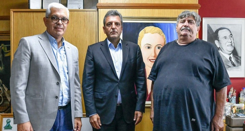 Massa se reuni&oacute; con Pignanelli para analizar inversiones en el sector automotriz