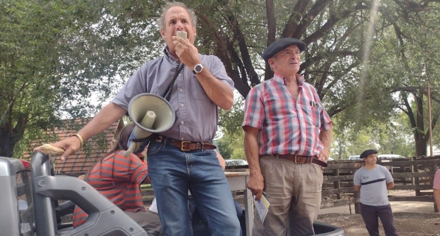 Remate Alzaga Unzu&eacute; y C&iacute;a S.A. junto a Mario Esnal en Olavarr&iacute;a
