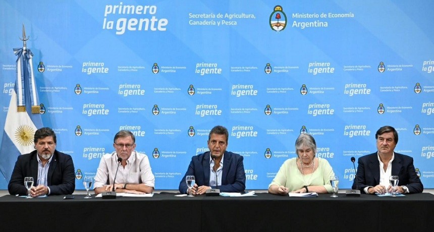 El gobierno invertir&aacute; m&aacute;s de 1.000 millones de pesos para reforzar los controles por la gripe aviar