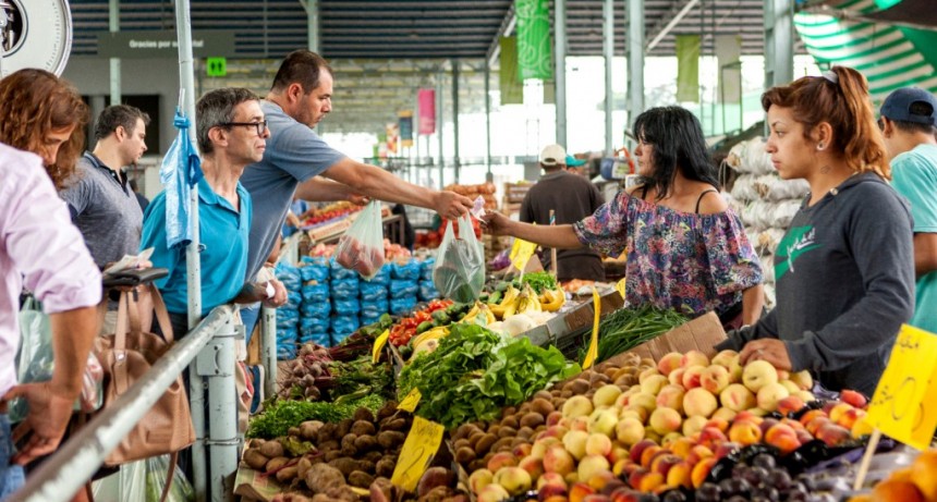 Recomendaciones para prevenir enfermedades transmitidas por alimentos en el verano