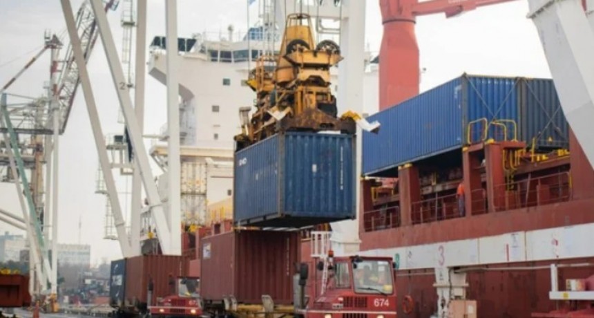 Dios est&aacute; en todas partes, pero exporta desde Buenos Aires el 37% de productos regionales