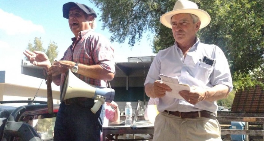 Remate &Aacute;lzaga Unzu&eacute; y C&iacute;a S.A. junto a Mario Esnal en Olavarr&iacute;a