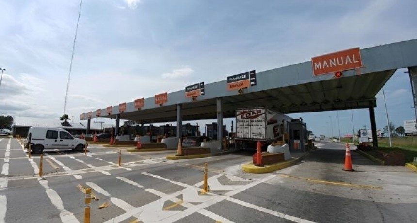 Feriado largo: intenso tr&aacute;nsito en las rutas bonaerenses