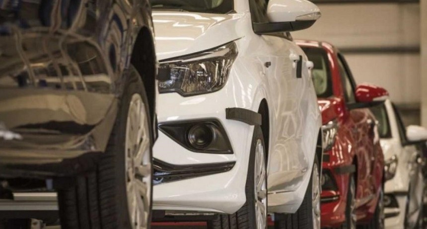 En l&iacute;nea con la recesi&oacute;n, la venta de autos usados cay&oacute; casi 10% en el primer bimestre