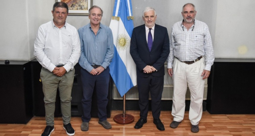Vilella se reuni&oacute; con autoridades de la Federaci&oacute;n de Distribuidores de Insumos Agropecuarios (FeDIA
