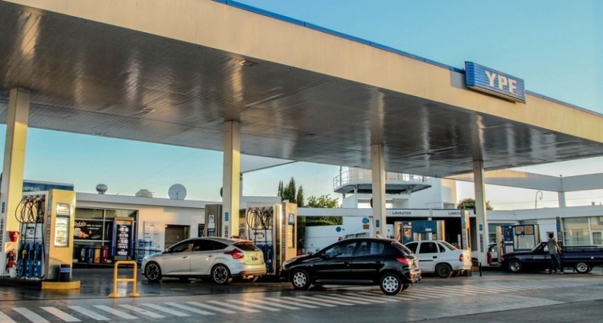 En abril aumentan un 5% los combustibles