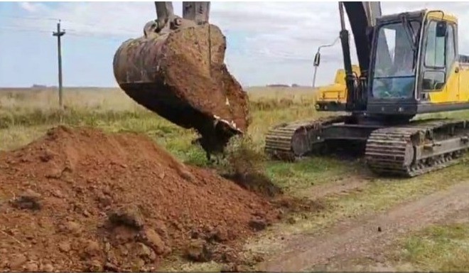 Rauch: el Municipio avanza con tareas de mantenimiento de caminos 