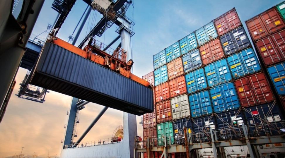 Simplifican trámites aduaneros para favorecer exportaciones