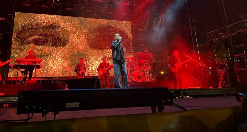 Abel Pintos brill&oacute; en el cierre del Festival de Doma y Folclore