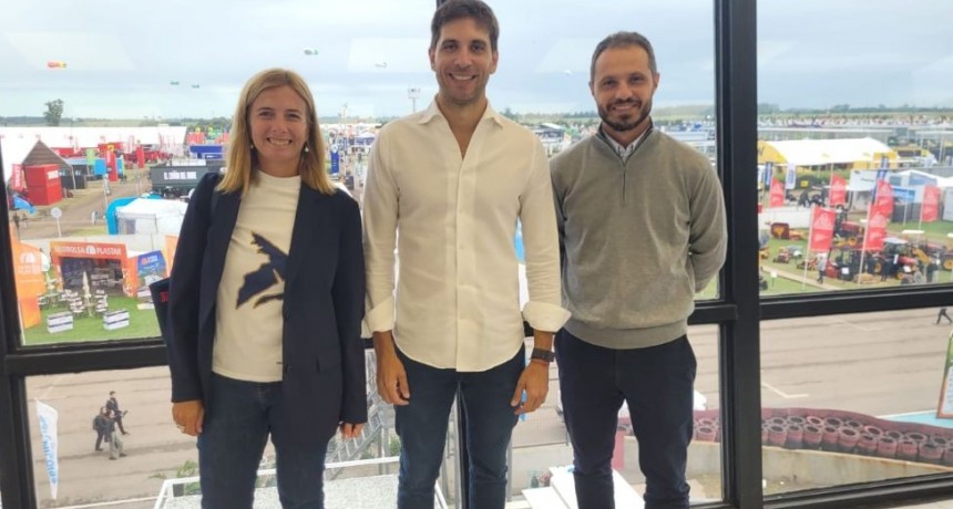 Mart&iacute;n Endere visit&oacute; Expoagro y se reuni&oacute; con el intendente Santiago Passaglia