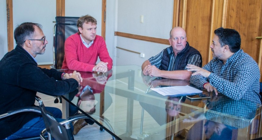 El Municipio y la Provincia brindan acompa&ntilde;amiento econ&oacute;mico al sector tambero