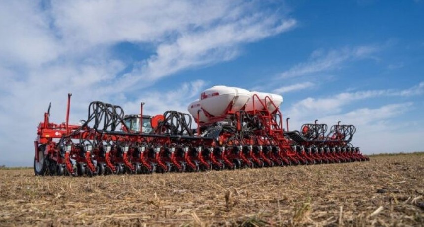 Repunt&oacute; la venta de maquinaria agr&iacute;cola y cay&oacute; la producci&oacute;n energ&eacute;tica