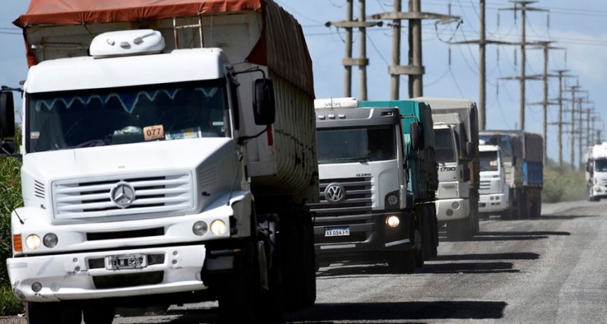 Transporte de granos: se acord&oacute; un aumento del 22 % para Buenos Aires