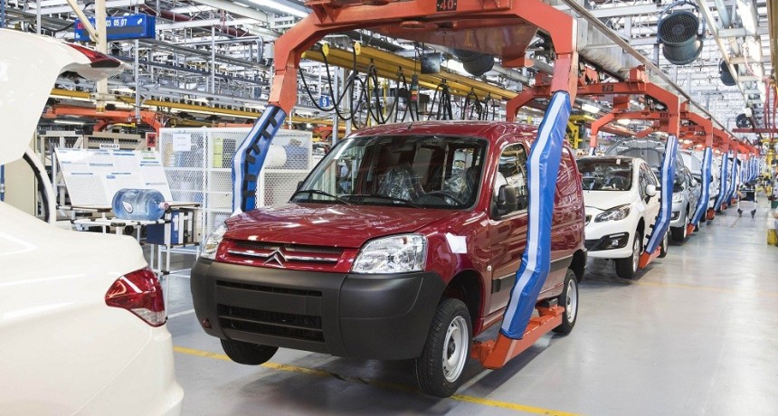 Fuerte suba de la actividad automotriz en marzo