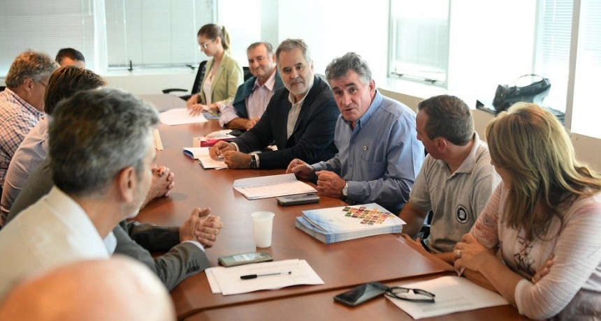 La Federaci&oacute;n Agraria se mostr&oacute; pesimista tras reunirse con el gobierno