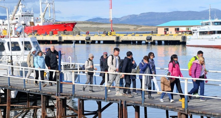 R&eacute;cord de turistas durante Semana Santa en todo el pa&iacute;s