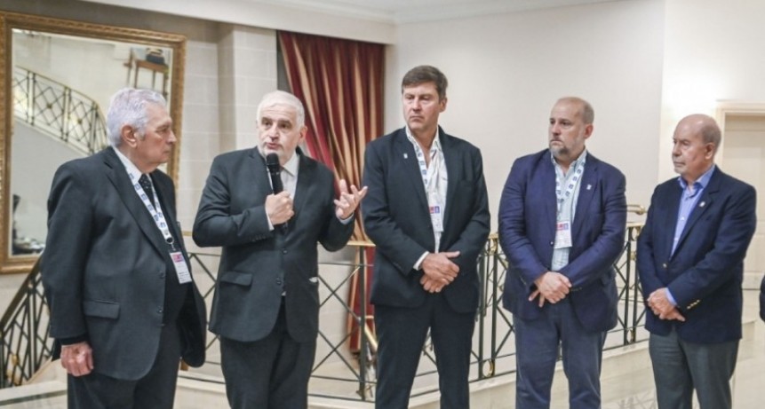El Gobierno Nacional particip&oacute; de la presentaci&oacute;n de los ejes estrat&eacute;gicos de la cadena av&iacute;cola