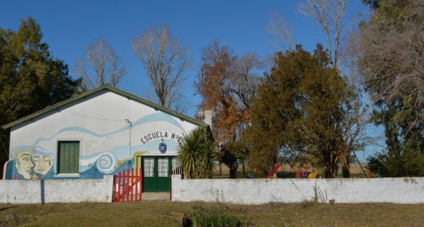 La escuela de Pourtal&eacute; est&aacute; sin techo y los padres esperan por una soluci&oacute;n