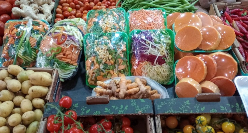 Duro cuestionamiento del campo a la importaci&oacute;n de alimentos