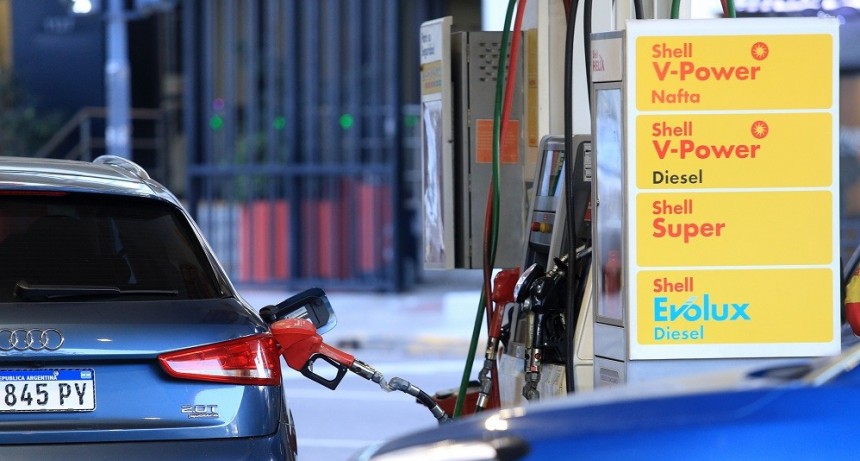 Biocombustibles: fijan nuevos precios para su mezcla con naftas y gasoil
