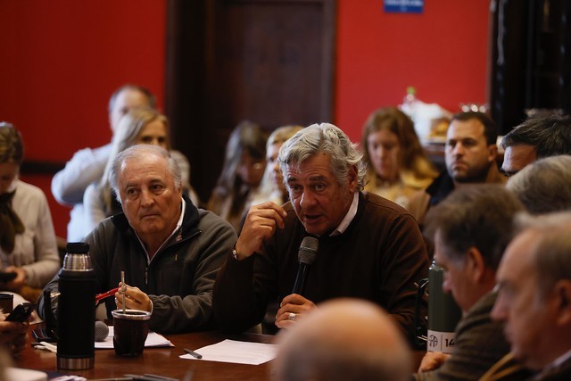 Reunión de Comisión Directiva Ampliada en la Sociedad Rural de Azul