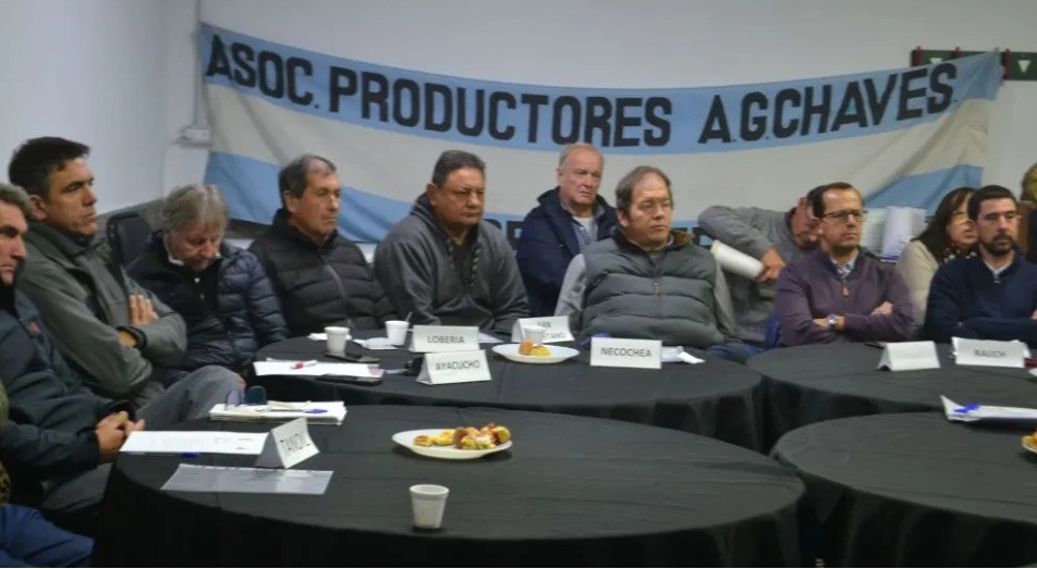 Reunión mensual de las Rurales del Sudeste Gonzales Chaves 
