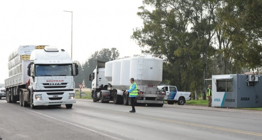Controles durante la cosecha: ARBA fiscaliza puntos estrat&eacute;gicos 