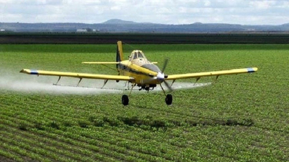 Aviación agrícola: alerta por la posible falta de aeronaftas