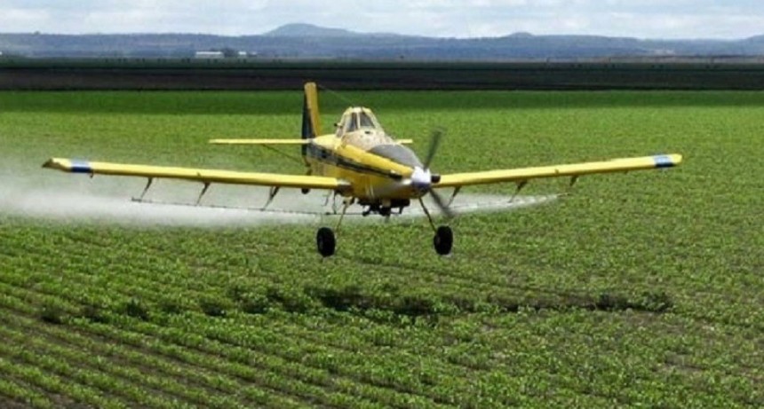 Aviaci&oacute;n agr&iacute;cola: alerta por la posible falta de aeronaftas