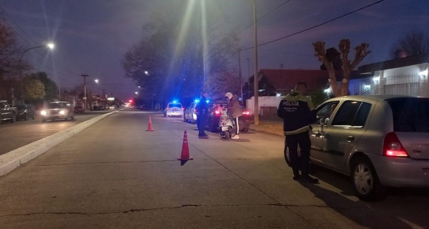 Tres autos retenidos en controles viales