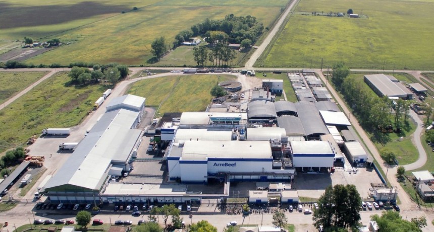 Contin&uacute;an las visitas a establecimientos frigor&iacute;ficos que exportan carne bovina argentina