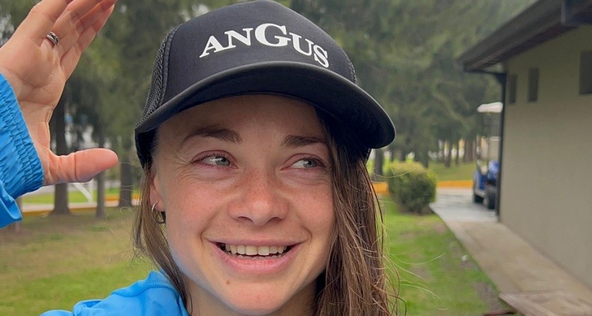 La Selecci&oacute;n Nacional de f&uacute;tbol femenino fue despedida con Carne Angus Certificada