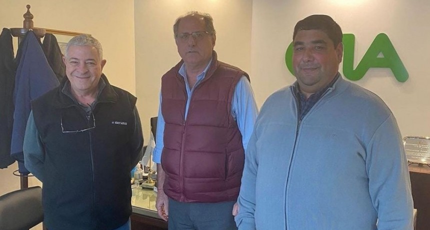 Se analiz&oacute; el fortalecimiento de programas sanitarios para ganado bovino y abejas