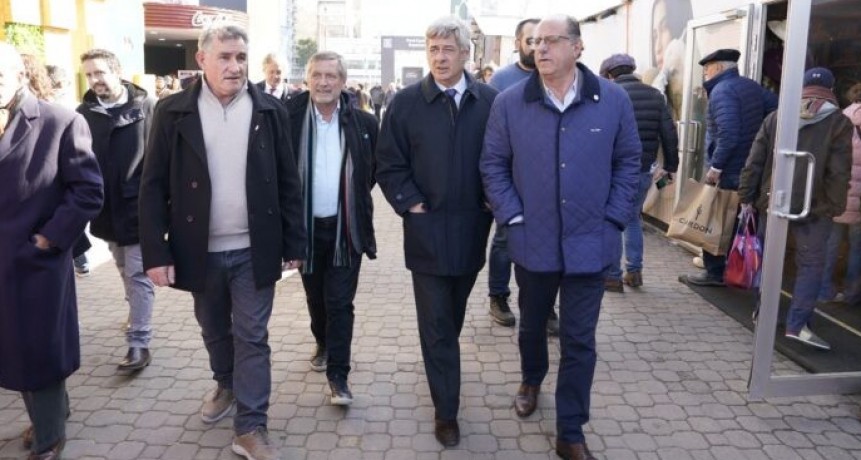 La Mesa de Enlace critic&oacute; las medidas del Gobierno en un almuerzo con directivos de la Sociedad Rural