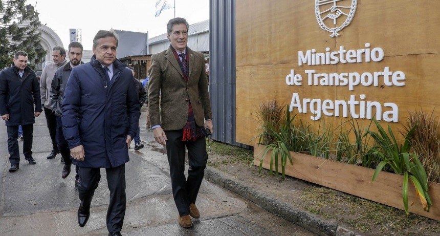 Giuliano en La Rural: "El transporte tiene que estar la servicio de la producci&oacute;n nacional y para eso hay que estar al lado del que produce, del que trabaja y del que construye"