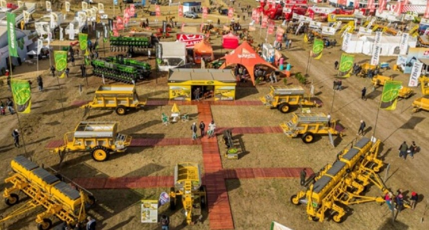 El sector de maquinaria agr&iacute;cola reclam&oacute; en la Rural que no se caiga el proyecto de ley en el Congreso