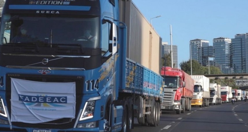 Los costos del autotransporte de cargas aumentaron 58,71% en el primer semestre