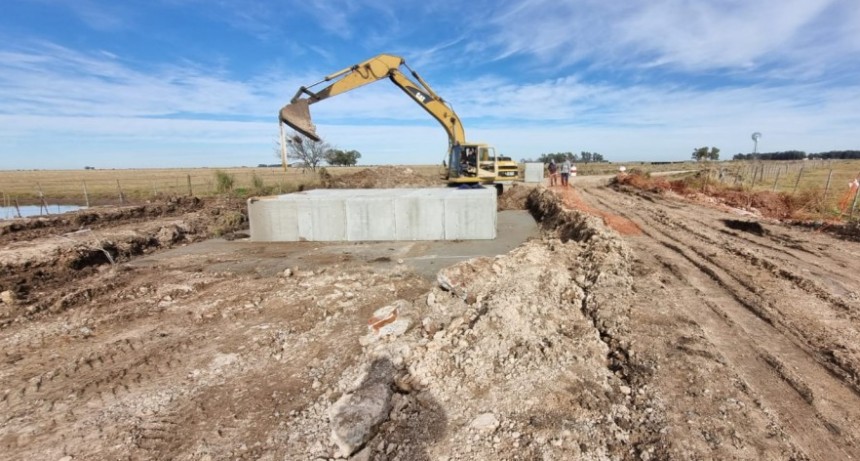 El Municipio lleva adelante importantes obras hidr&aacute;ulicas en la zona rural