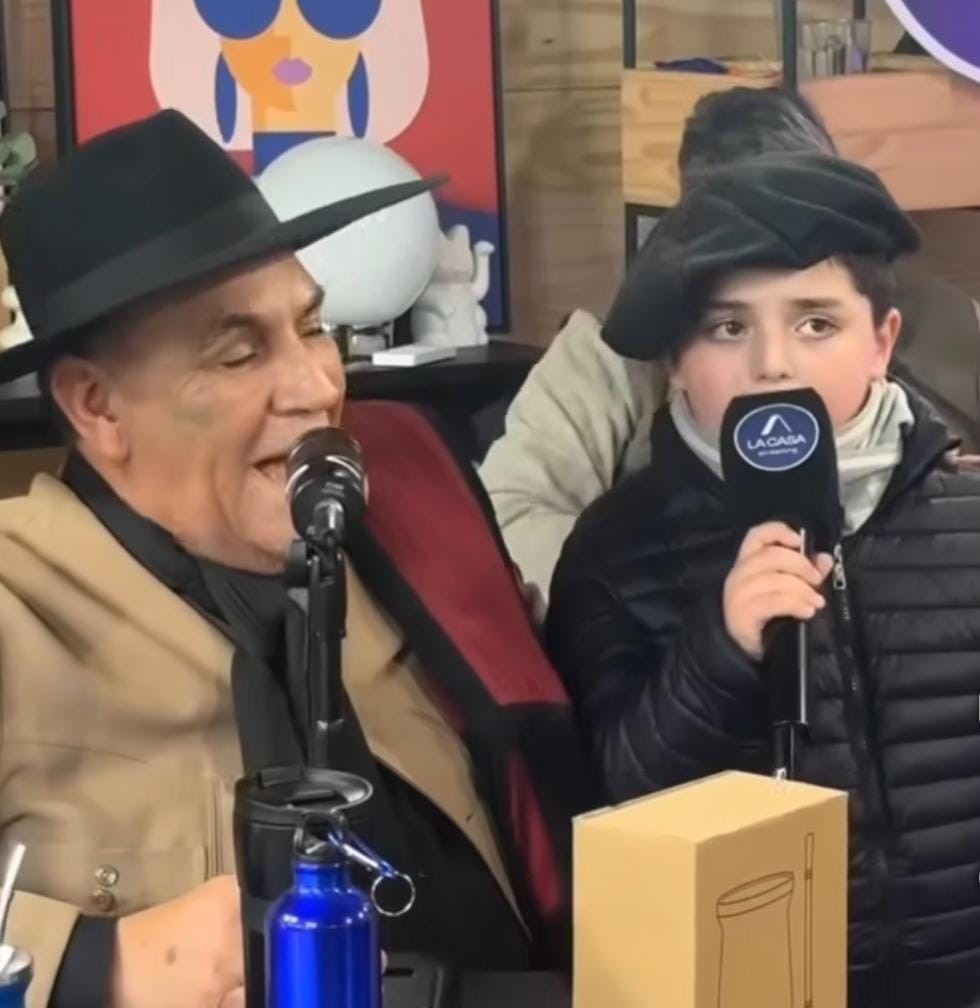 Manuel Villamonte el niño que cumplió el sueño de cantar con el Chaqueño 