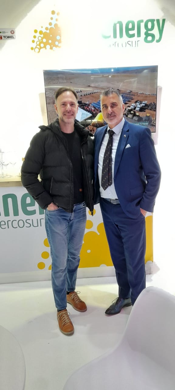 Energy Mercosur: &ldquo;El productor puede ahorrar instalando paneles solares y bater&iacute;as&rdquo;