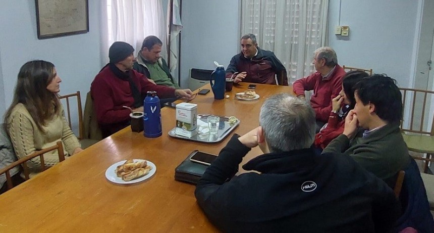 Sebasti&aacute;n Matrella se reuni&oacute; con la Mesa Agropecuaria Local