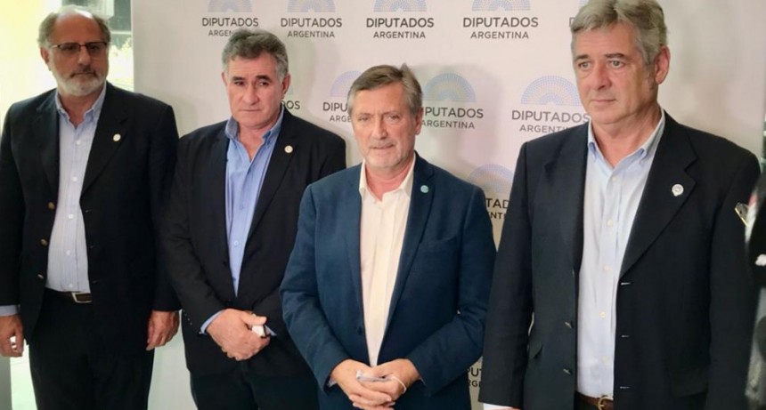 A la espera de nuevas medidas, el equipo t&eacute;cnico de la Mesa de Enlace se volvi&oacute; a reunir con el Gobierno