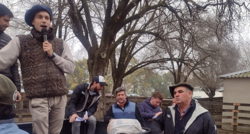 Remate Colombo y Magliano S.A. junto a Germ&aacute;n Alberdi este jueves en Olavarr&iacute;a