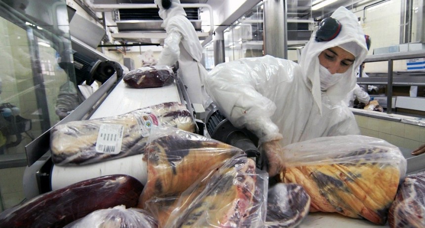 El gobierno buscar frenar los fuertes aumentos en la carne y ya hay negociaciones con frigor&iacute;ficos