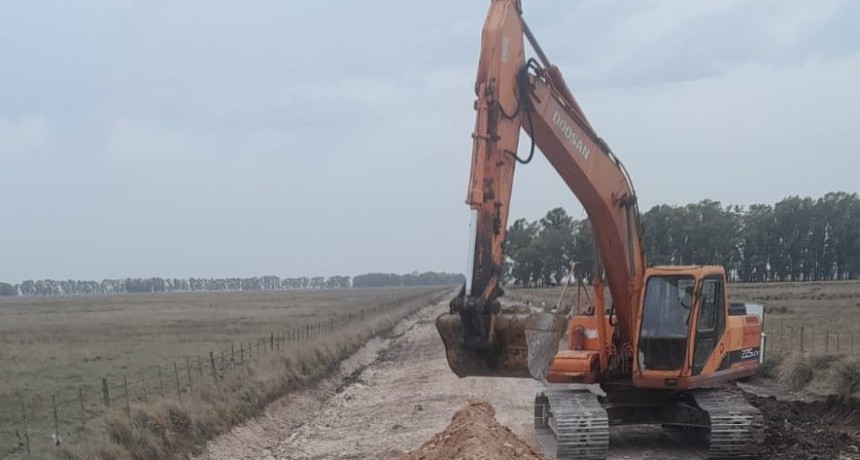 Caminos Rurales: trabajos de mejoramiento en la zona de &ldquo;El Porvenir&rdquo;