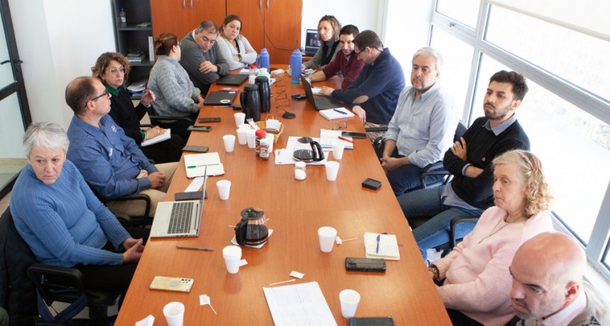 Estrategias junto a la Asociaci&oacute;n de Semilleros Argentinos para prevenir el virus rugoso del tomate
