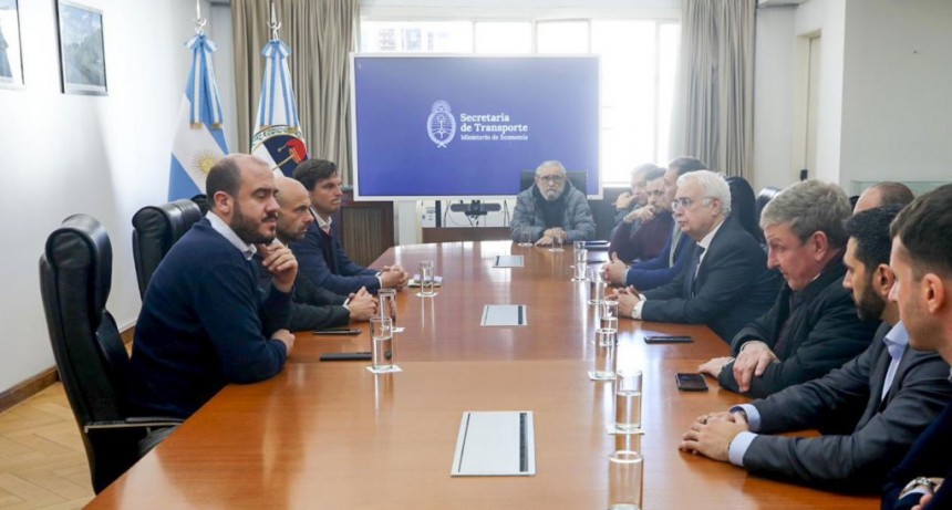 Transporte y Seguridad coordinan acciones para prevenir delitos en autopistas y corredores viales